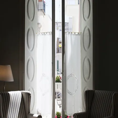 ベッド・アンド・ブレックファスト Palazzo Bregante モノーポリ